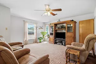 3513 Meadow Oaks Dr, Haltom City, TX 76117 - Photo 10