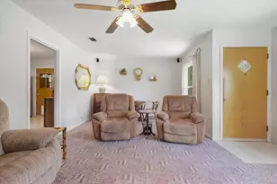 3513 Meadow Oaks Dr, Haltom City, TX 76117 - Photo 8