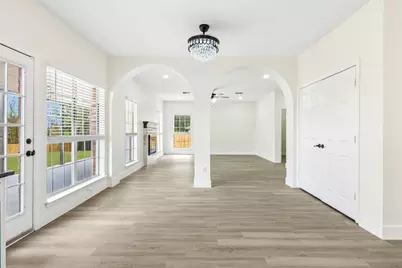7108 Cadillac Boulevard, Arlington, TX 76016 - Photo 10