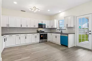 7108 Cadillac Blvd, Arlington, TX 76016 - Photo 12