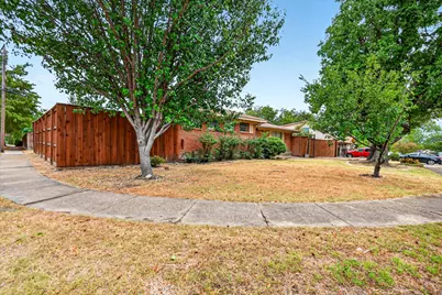 2620 Greenland Drive, Mesquite, TX 75150 - Photo 2