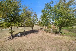 822 SE County Road 3100, Corsicana, TX 75109 - Photo 34