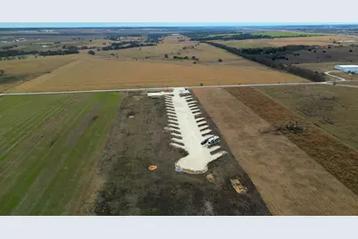 125 Hcr 4415, Grandview, TX 76050 - Photo 2