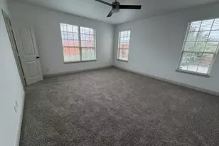 2660 Venice Dr, Grand Prairie, TX 75054 - Photo 10
