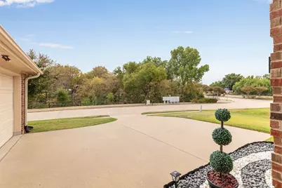 1829 Melton Drive, Carrollton, TX 75010 - Photo 40