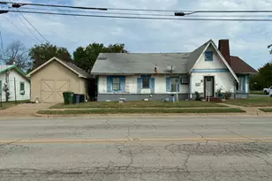 315 Martin Luther King Jr St, Mineral Wells, TX 76067 - Photo 1