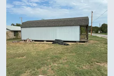 315 Martin Luther King Jr Street, Mineral Wells, TX 76067 - Photo 24