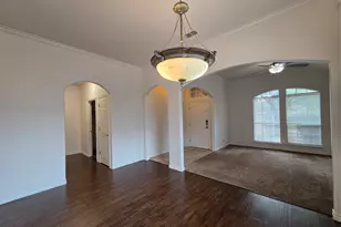 601 Crestview Ct, Saginaw, TX 76179 - Photo 10