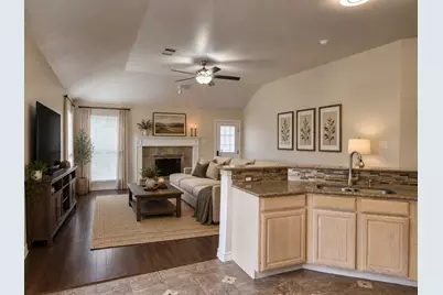601 Crestview Court, Saginaw, TX 76179 - Photo 14
