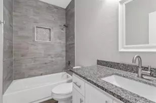 426 W Coffin St, Denison, TX 75020 - Photo 12