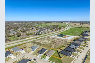 931 N Heritage Parkway, Sherman, TX 75092 - Photo 4