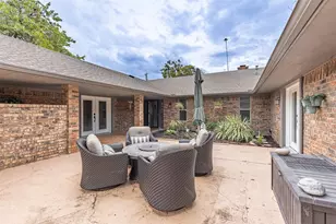 2702 Tracey St, Denison, TX 75020 - Photo 6