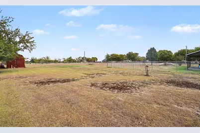 7445 County Road 305, Grandview, TX 76050 - Photo 32