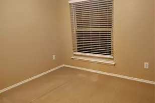 916 Pennsylvania Dr, Saginaw, TX 76131 - Photo 16
