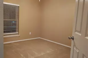 916 Pennsylvania Dr, Saginaw, TX 76131 - Photo 14