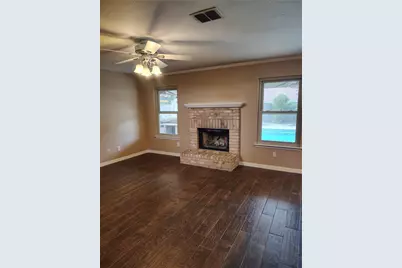 916 Pennsylvania Drive, Saginaw, TX 76131 - Photo 10