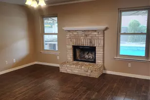 916 Pennsylvania Dr, Saginaw, TX 76131 - Photo 10