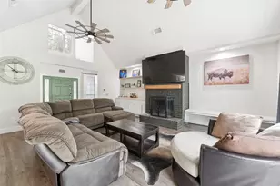 109 Enchanted Dr, Enchanted Oaks, TX 75156 - Photo 8