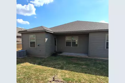 1432 Park Trails Boulevard, Princeton, TX 75407 - Photo 4