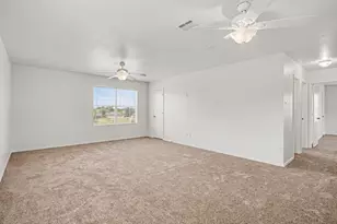 937 Iona Dr, Fort Worth, TX 76120 - Photo 8