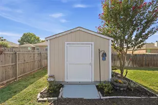 221 Whitestone Way, Weatherford, TX 76085 - Photo 30
