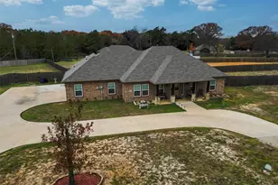 853 County Rd 37, Tyler, TX 75706 - Photo 1