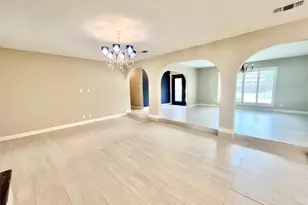 313 Santa Clara St, Irving, TX 75062 - Photo 8