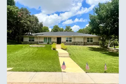 313 Santa Clara Street, Irving, TX 75062 - Photo 1