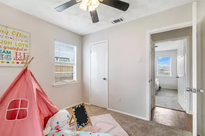 517 Aransas Drive, Euless, TX 76039 - Photo 16