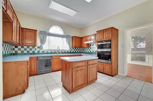 4210 Stonecastle Dr, Garland, TX 75044 - Photo 8