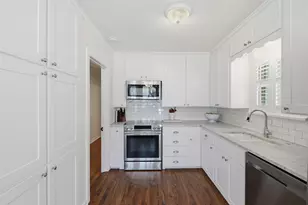 3639 Westcliff Rd S, Fort Worth, TX 76109 - Photo 10