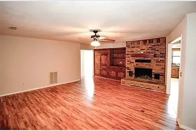 910 N Lydia Street, Stephenville, TX 76401 - Photo 6