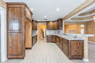 8808 Sylvan Ct, Fort Worth, TX 76120 - Photo 26