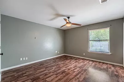 8808 Sylvan Court, Fort Worth, TX 76120 - Photo 34