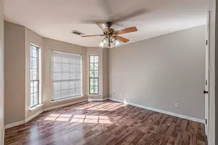 8808 Sylvan Ct, Fort Worth, TX 76120 - Photo 38