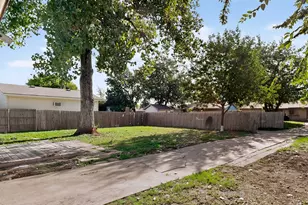 1512 Bay Shore Dr, Garland, TX 75040 - Photo 36