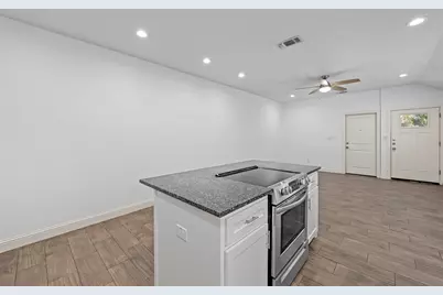 607 E Carter Street #607, Sherman, TX 75090 - Photo 8
