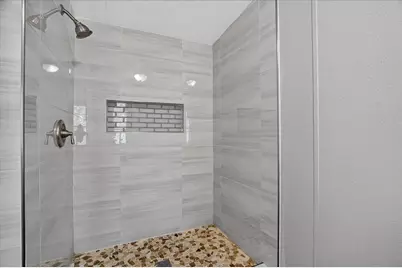 5907 Arkansas Trail, Granbury, TX 76048 - Photo 6