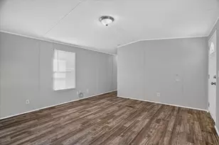 5907 Arkansas Trail, Granbury, TX 76048 - Photo 10