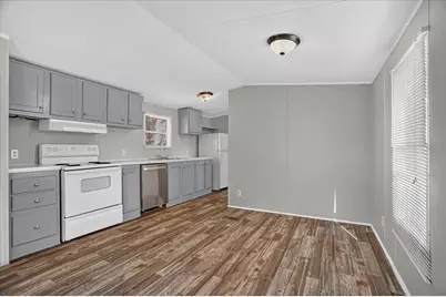5907 Arkansas Trail, Granbury, TX 76048 - Photo 4