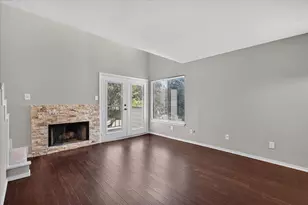 2311 Balsam Dr, Arlington, TX 76006 - Photo 6