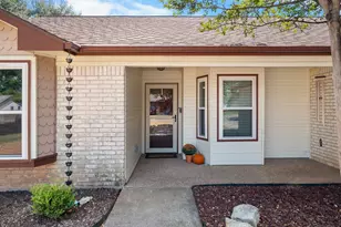 10712 Apache Dr, Waco, TX 76712 - Photo 4