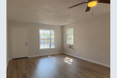 2913 Avenue A, Fort Worth, TX 76105 - Photo 6