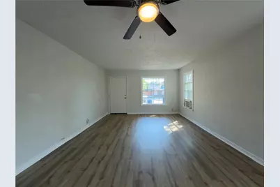 2913 Avenue A, Fort Worth, TX 76105 - Photo 8