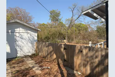 2913 Avenue A, Fort Worth, TX 76105 - Photo 26