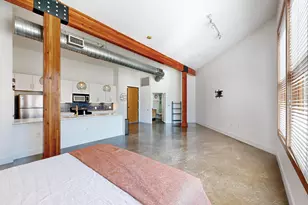2502 Live Oak St, Dallas, TX 75204 - Photo 8