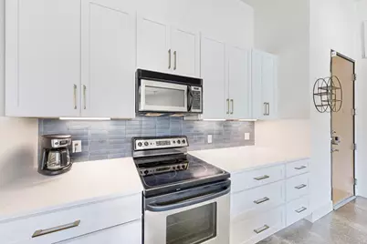 2502 Live Oak Street #217, Dallas, TX 75204 - Photo 16