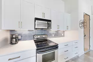 2502 Live Oak St, Dallas, TX 75204 - Photo 16