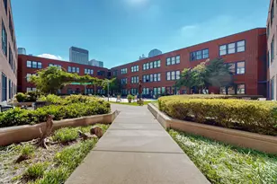 2502 Live Oak St, Dallas, TX 75204 - Photo 1