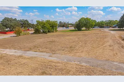 1303 W South Loop, Stephenville, TX 76401 - Photo 22